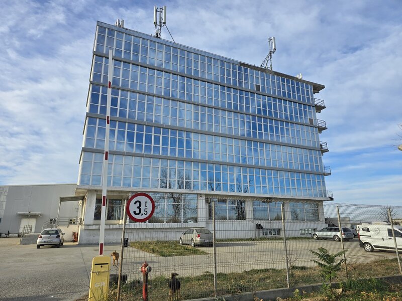 Popesti Leordeni, la intrare, sos Oltenitei intersectie Autostrada A0